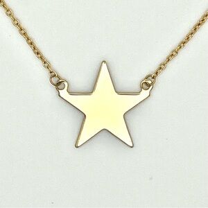Gold Star Pendant Necklace